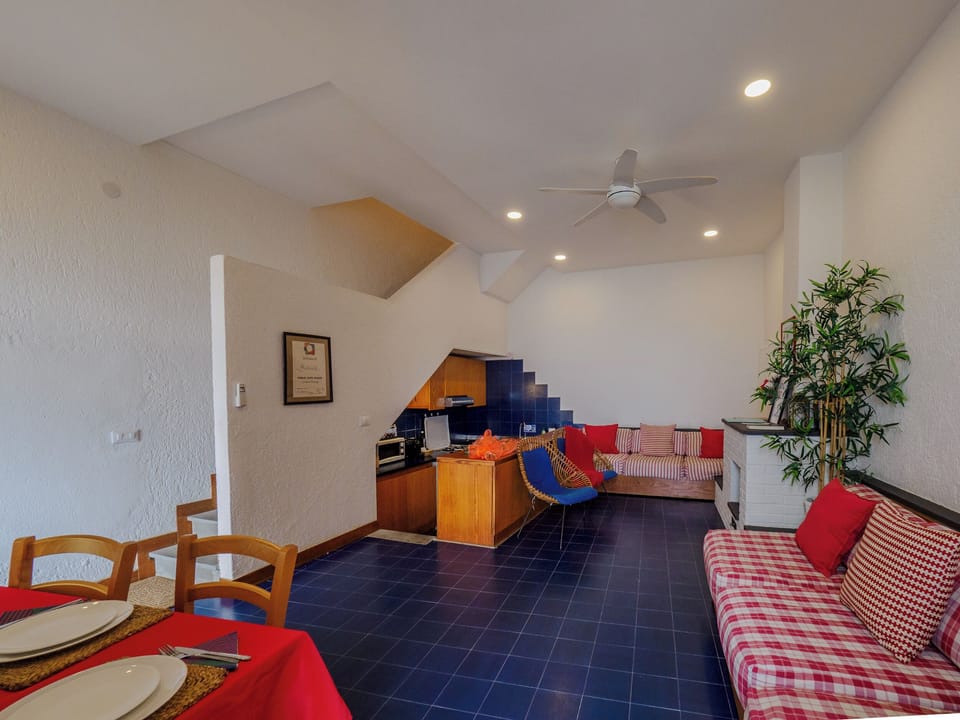 Apartment, 2 Bedrooms, Balcony | Living area