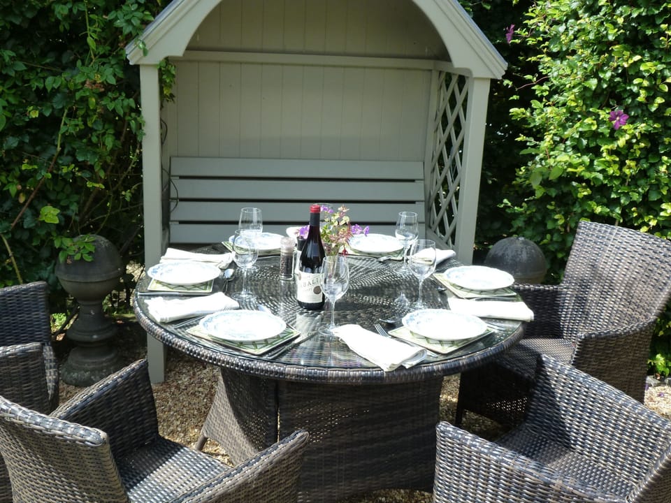 The garden arbour