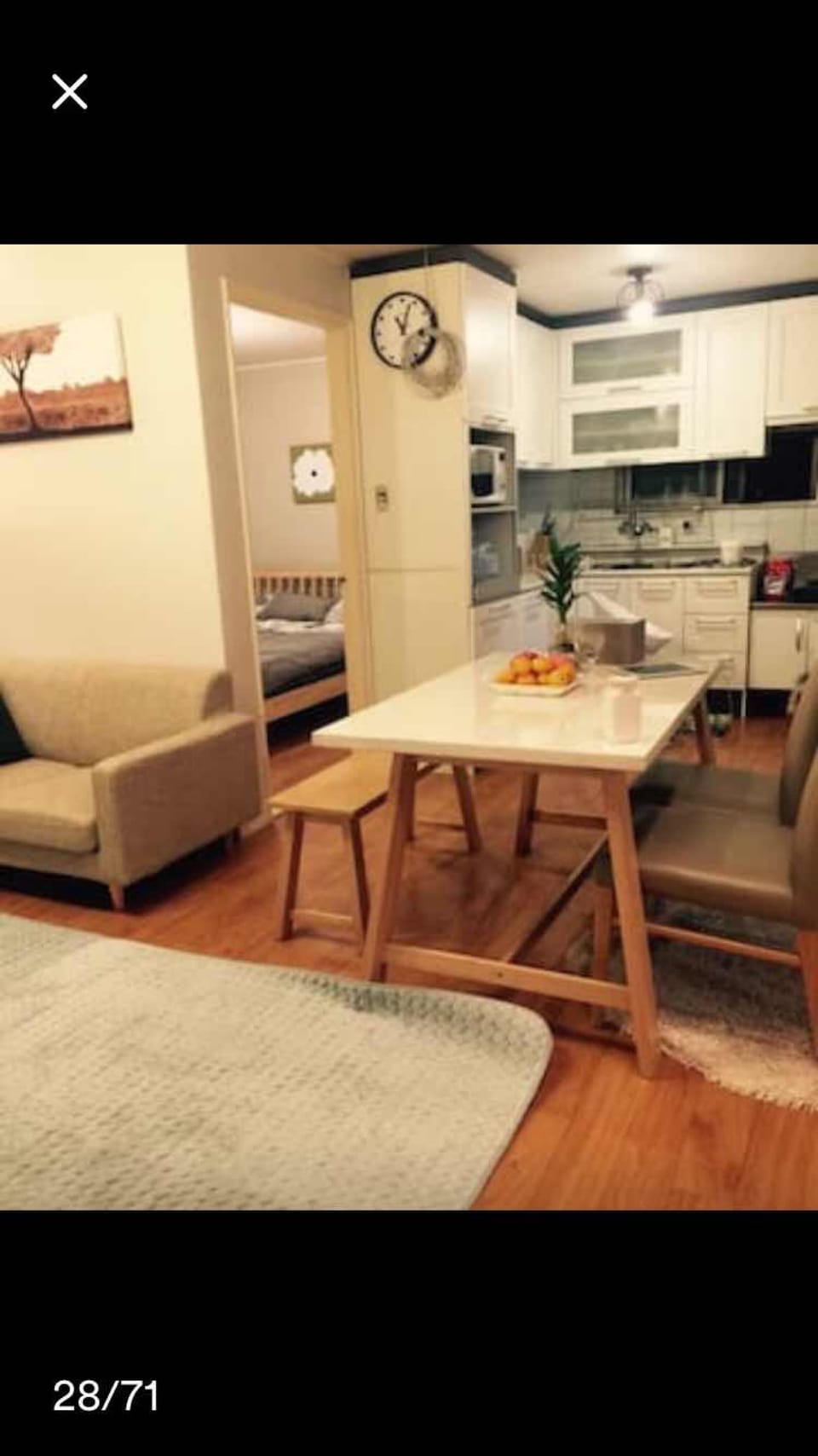 House | Private kitchenette | Microwave