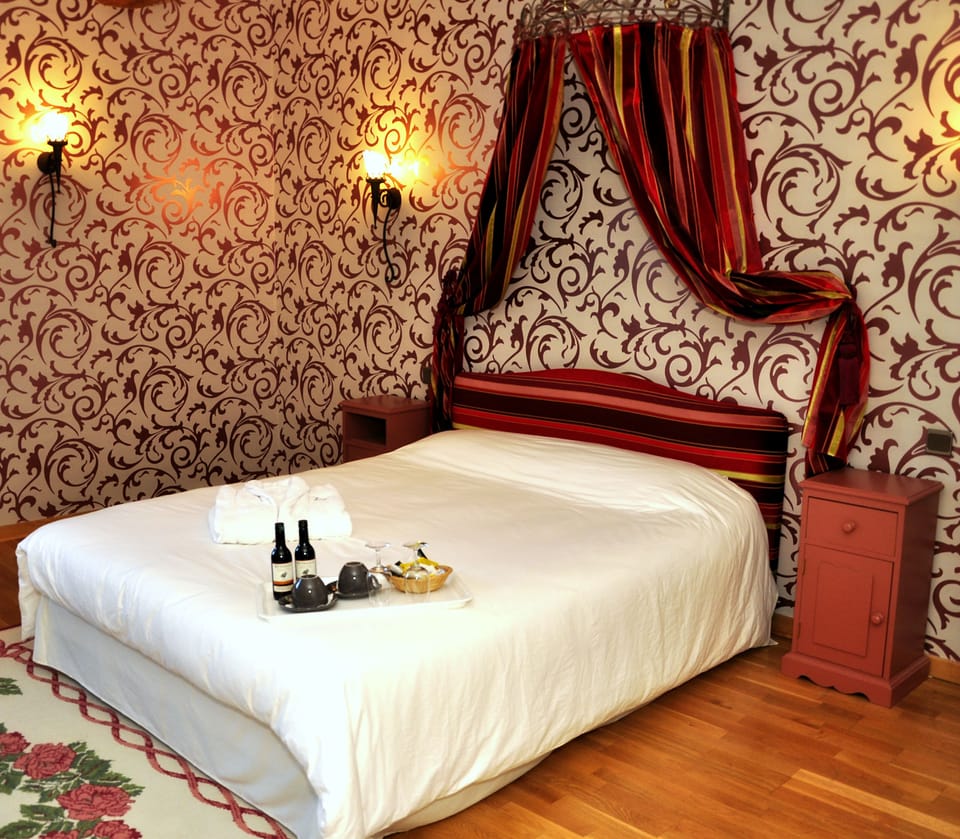 Double Room | Free WiFi