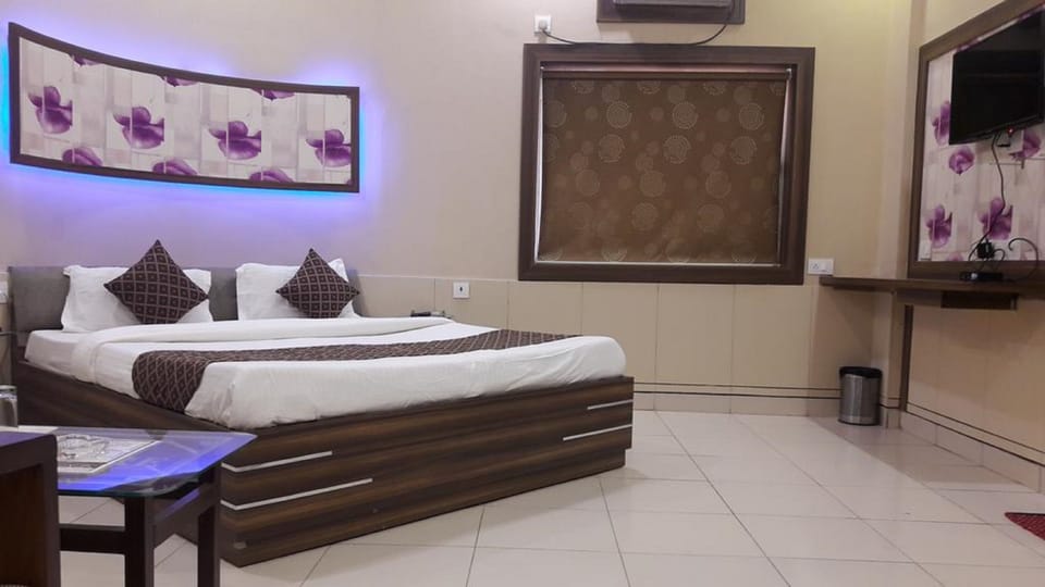 Business Suite, City View | View from room