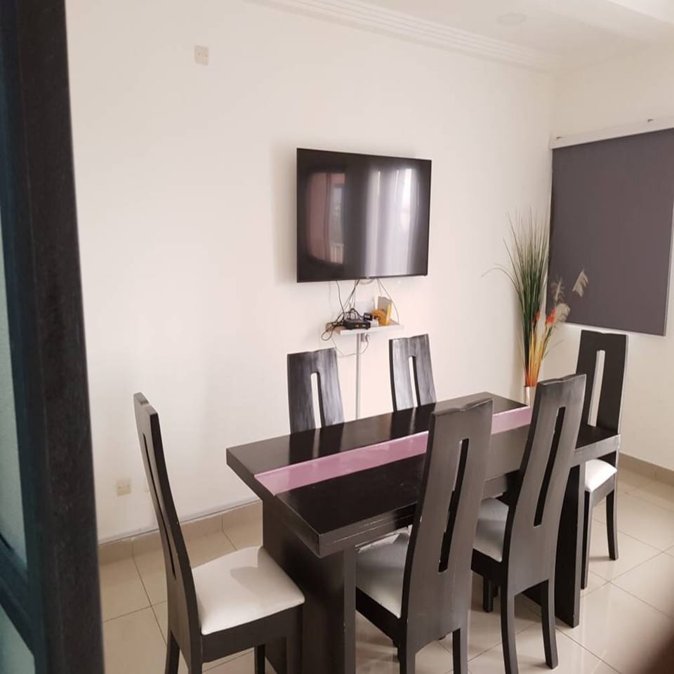 Apartment, 1 Bedroom | In-room dining