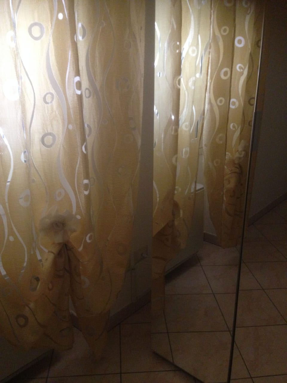 Double Room | Down comforters, memory foam beds, minibar, desk
