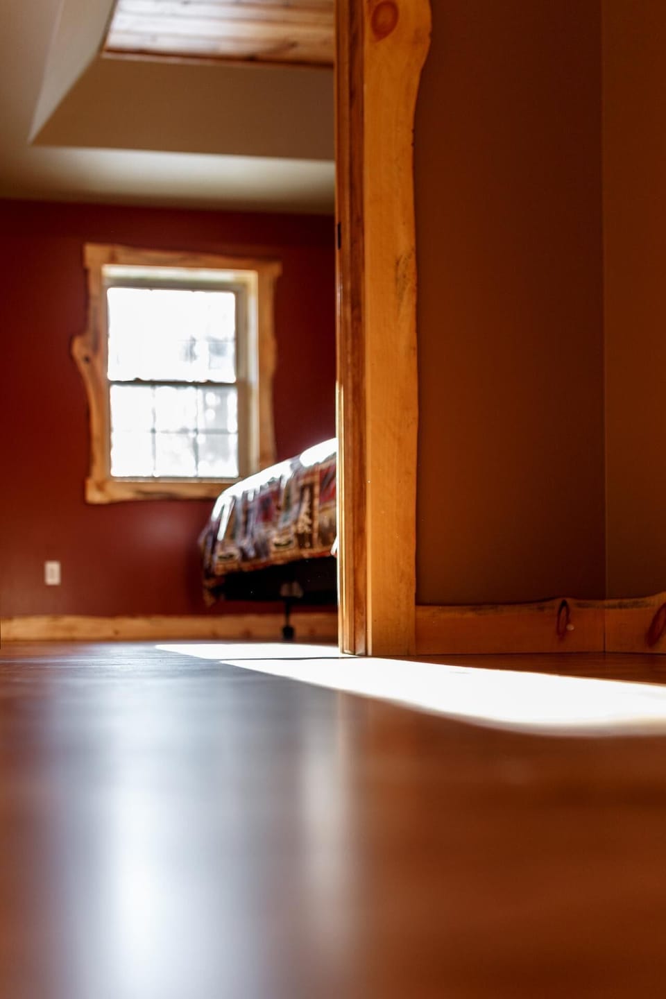 The Beautiful Whitetail Ridge-Luxury 5BR Cabin, Just minutes from downtown (341)