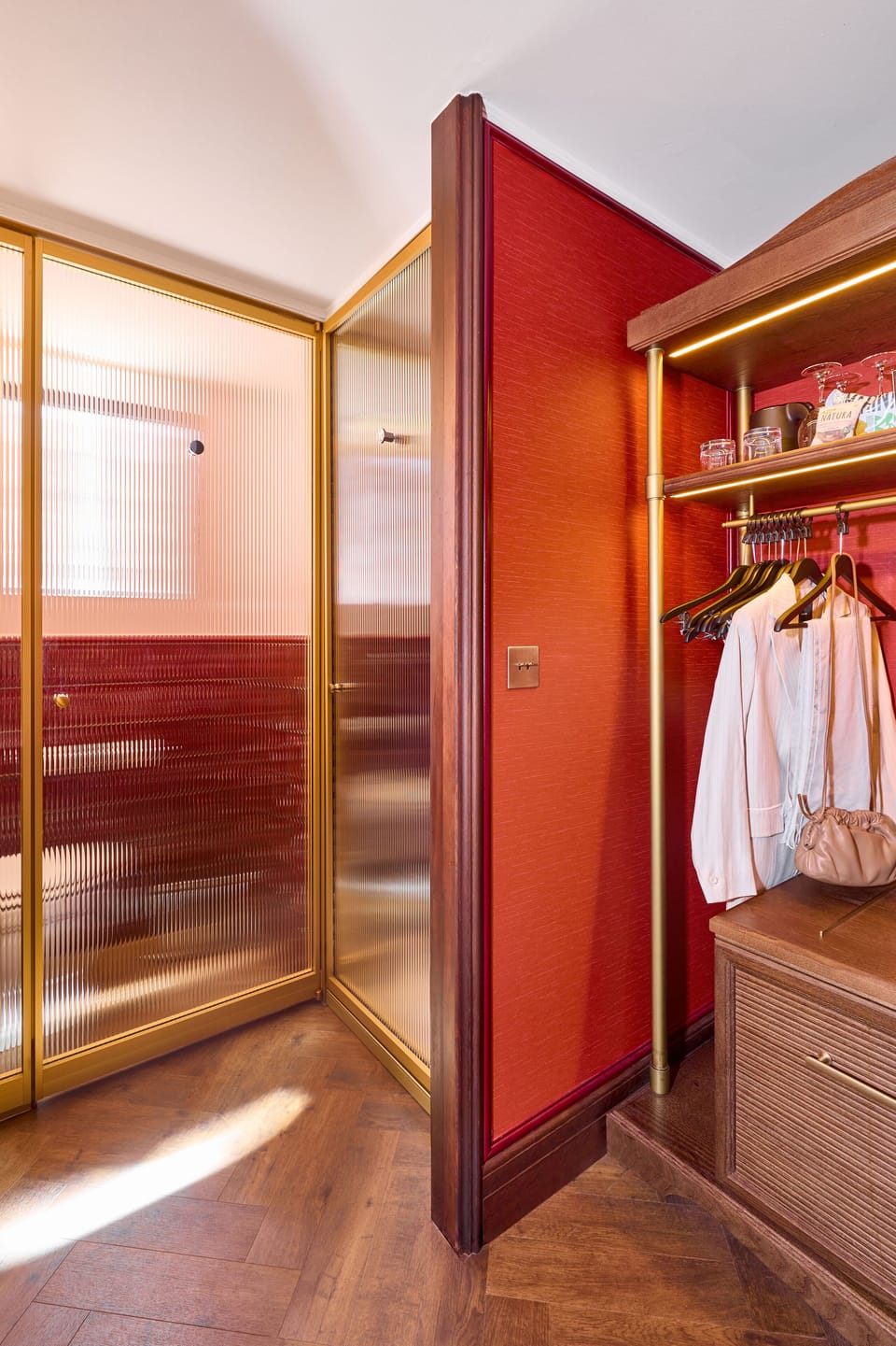 Boutique Room | Bathroom | Shower, free toiletries, hair dryer, slippers