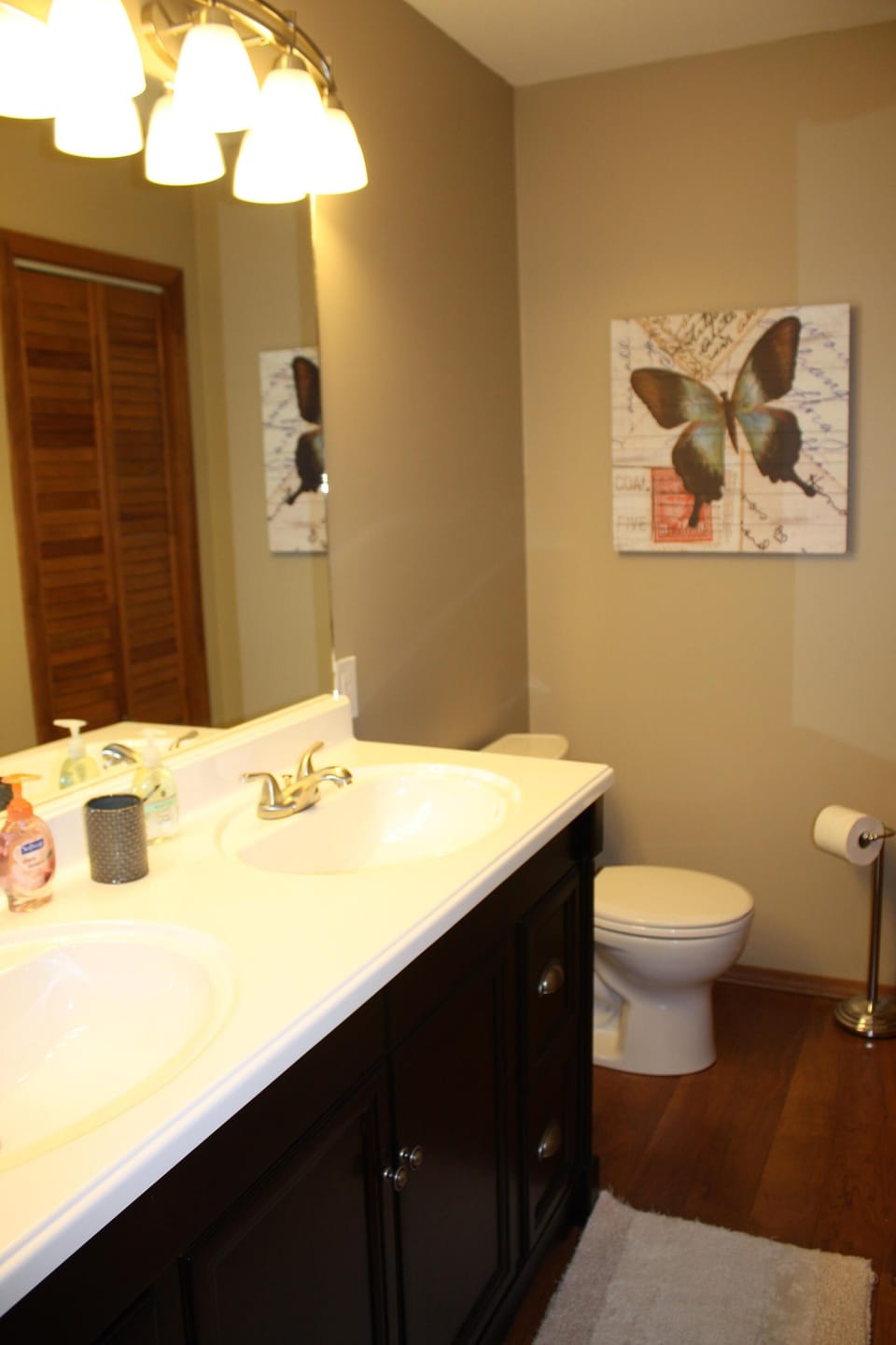Master Bedroom 1 Bathroom