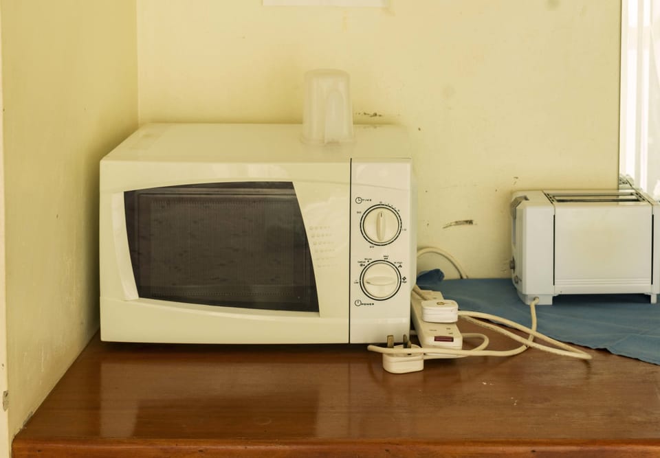 Double Room | Desk, free WiFi, bed sheets