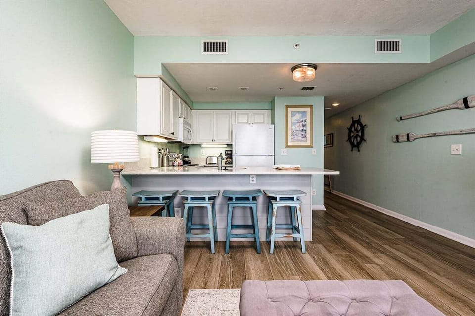 Livingroom looking into kitchen