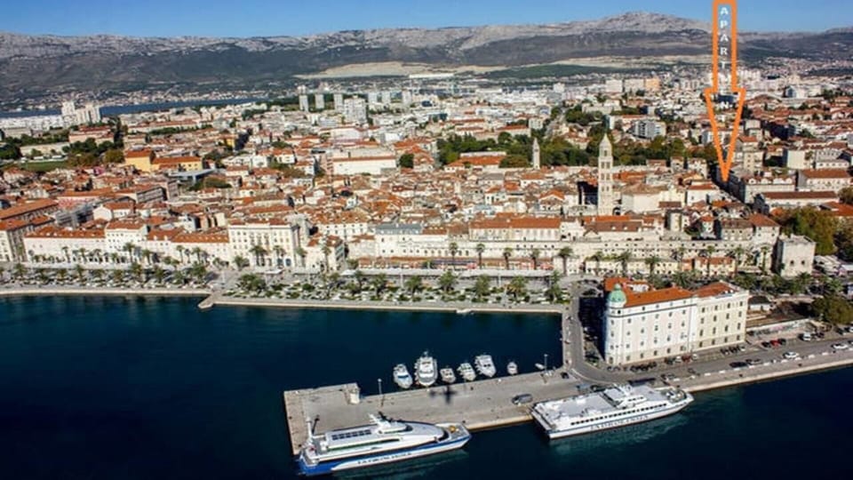 The location of the apartment Angel, ul. Hrvoja Vulčića Hrvatinića 10, Split