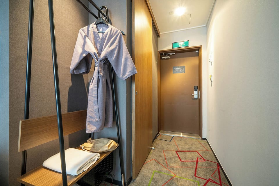Standard Twin Room | Premium bedding, blackout drapes, soundproofing, free WiFi