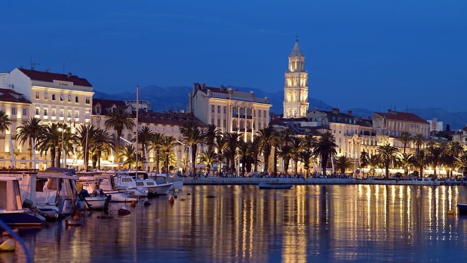 Split, Riva waterfront, 10min walk from the apartment