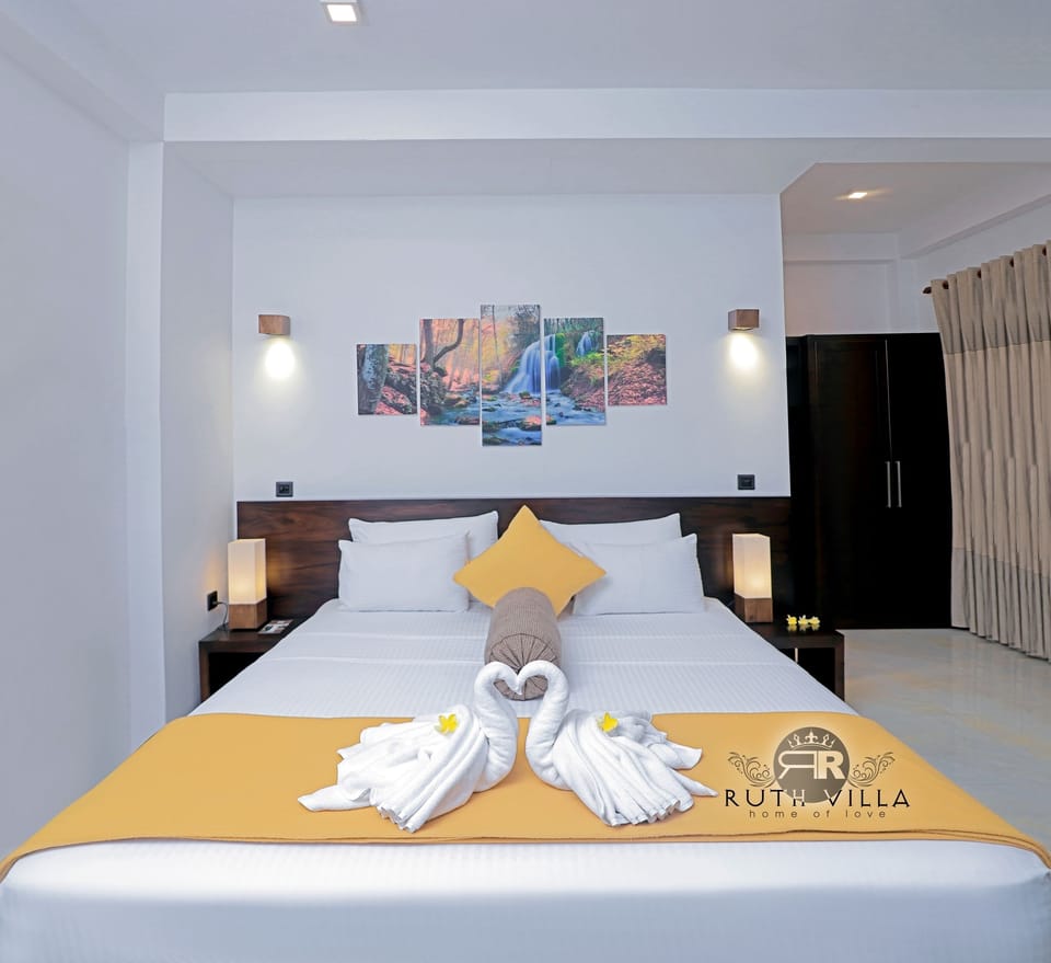 Deluxe Double Room, Garden View | Minibar, desk, soundproofing, free WiFi