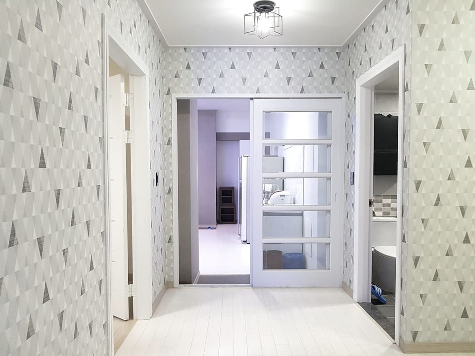 Room, 3 Bedrooms (Sunflower) | Free WiFi