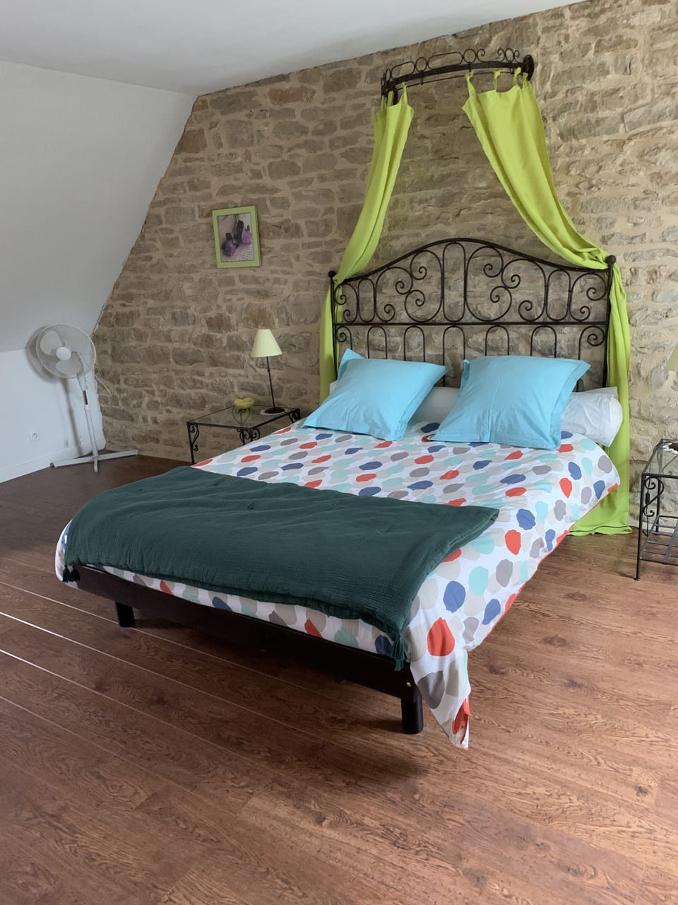 Suite (Bressane) | Soundproofing, free cribs/infant beds, free WiFi, bed sheets