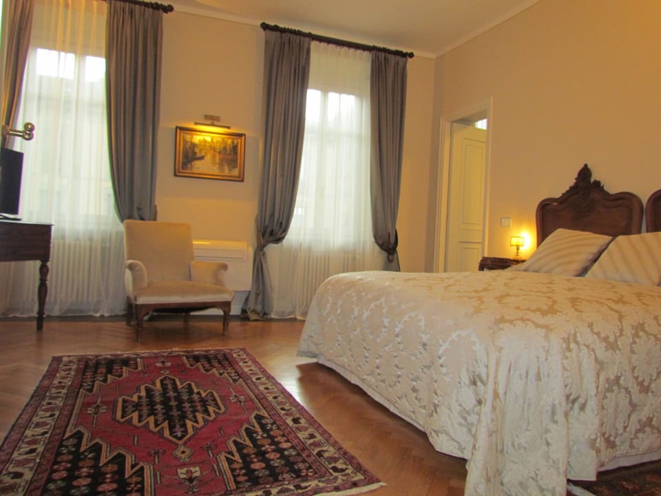 Deluxe Suite, Lakeside | View from room