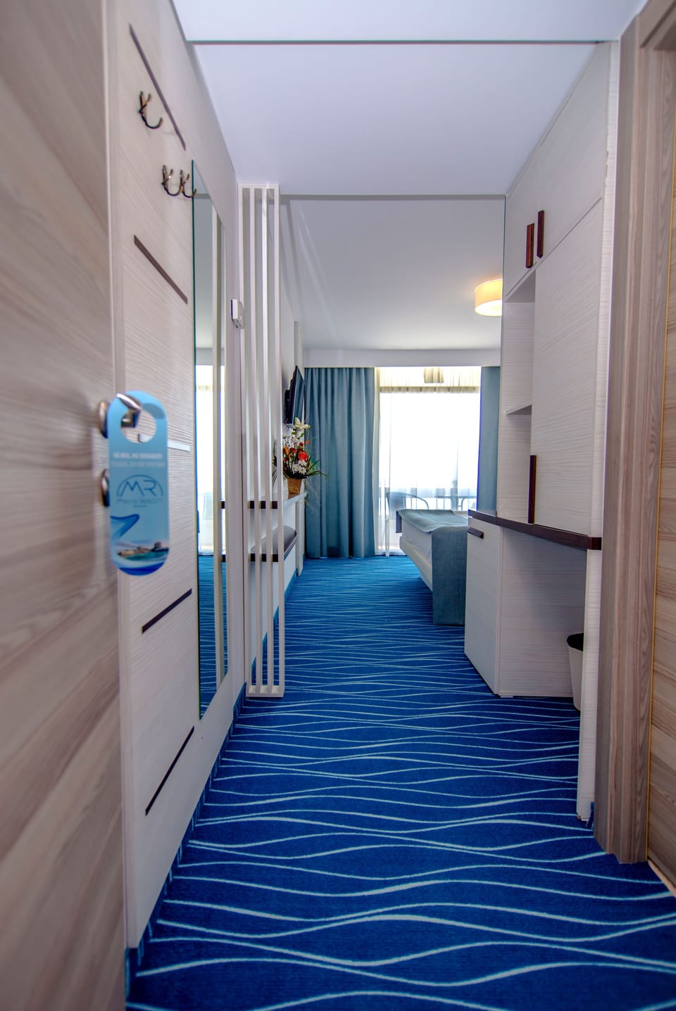 Minibar, in-room safe, soundproofing, free WiFi