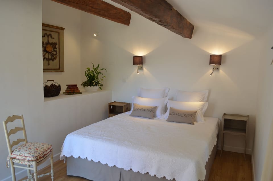 Double Room (Pagnol) | 1 bedroom, individually decorated, individually furnished