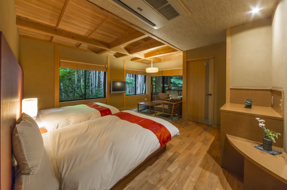 Annex SORA - Premium Twin Room with Partial Open-air Bath | In-room safe, WiFi (free)