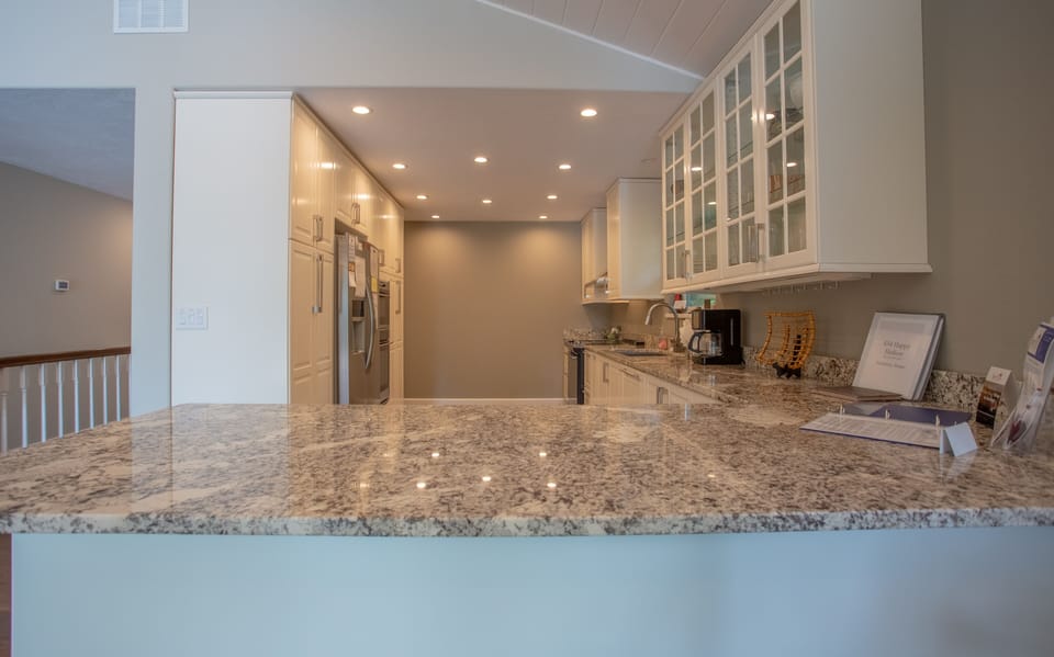 House, 4 Bedrooms | Private kitchen | Fridge, oven, coffee/tea maker, toaster