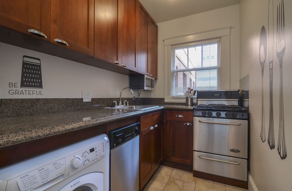 The kitchen is well equipped. Perfect for simple meals & reheating leftovers.