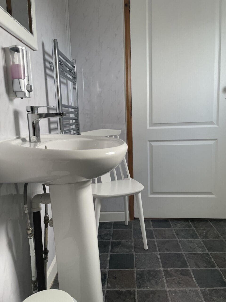 Premium bedding, iron/ironing board, free WiFi, bed sheets