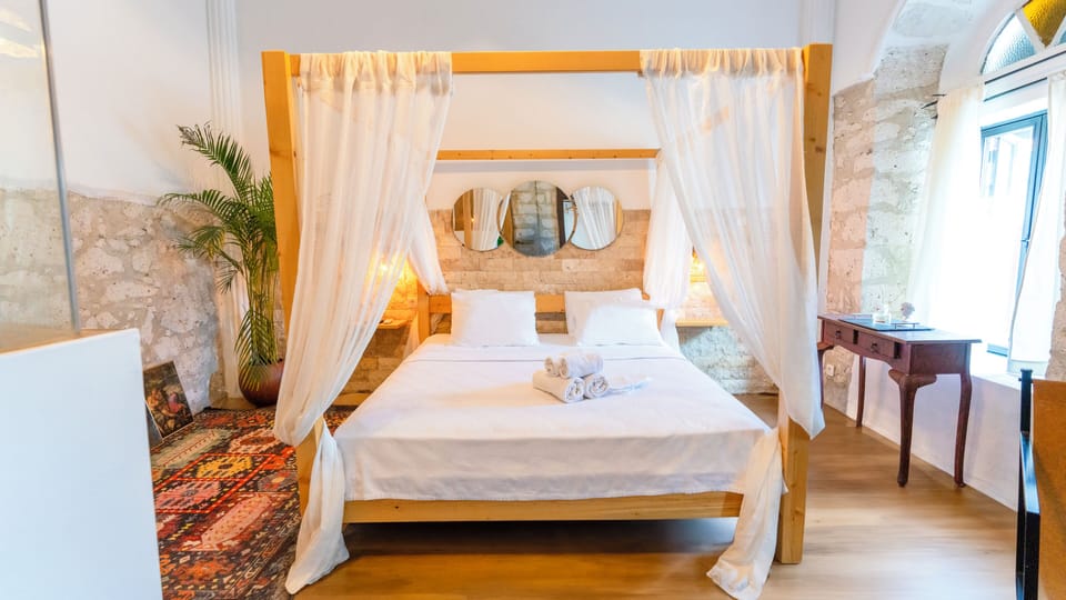 Double Room, City View | Premium bedding, minibar, soundproofing, free WiFi
