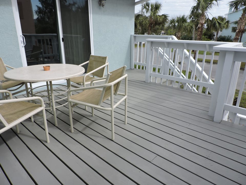 Balcony.