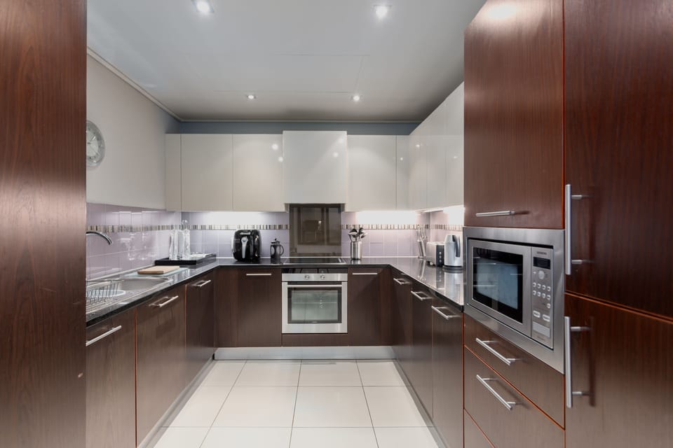 Presidential Penthouse, 3 Bedrooms, Kitchen, Ocean View | Private kitchen | Full-size fridge, microwave, oven, stovetop