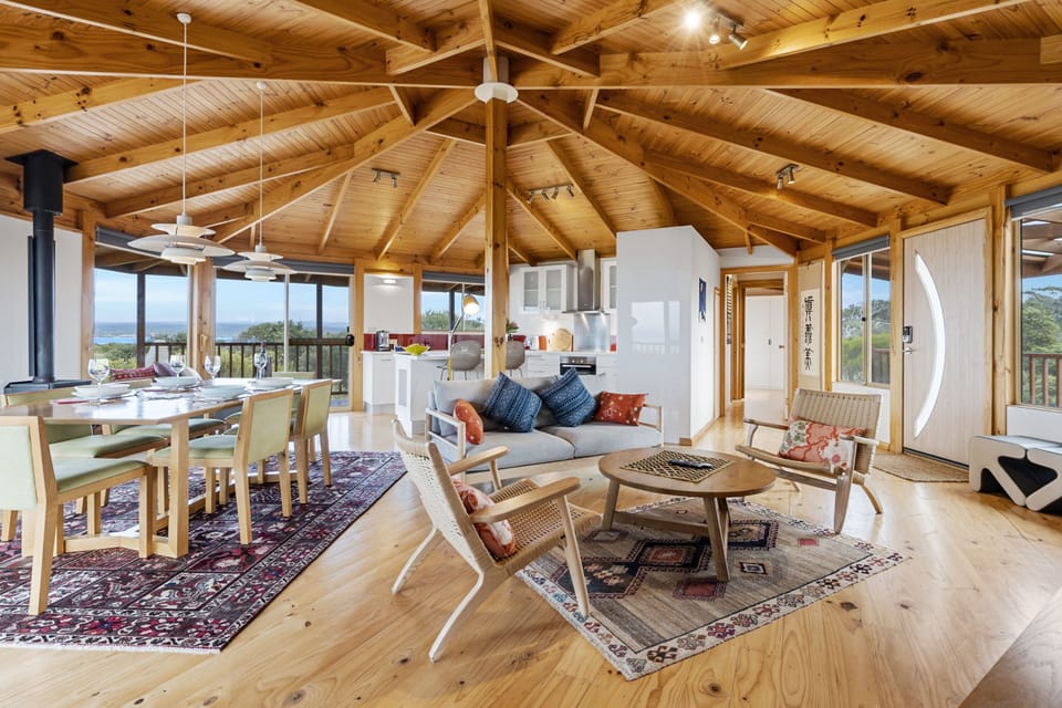 A full view of PnP's central area. You will feel at home as soon as you walk in.