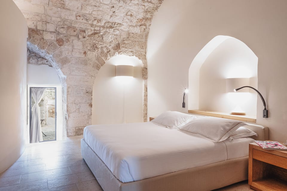 Deluxe Double Room | Frette Italian sheets, premium bedding, down comforters, minibar