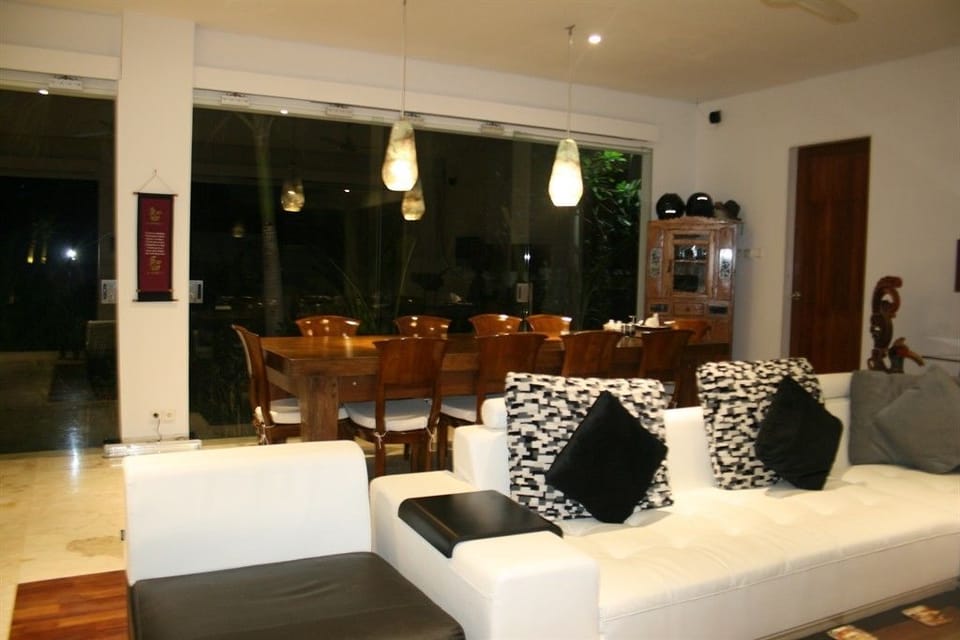 Deluxe Villa, 3 Bedrooms, Ocean View | Living area | LCD TV