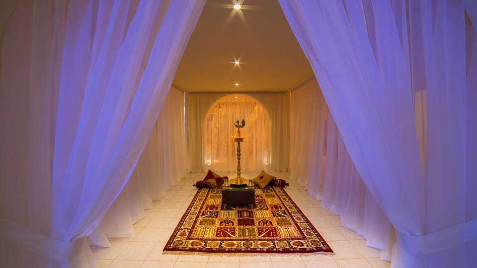 Couples treatment rooms, sauna, body treatments, hydrotherapy