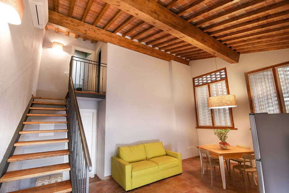 Duplex, 1 Bedroom | Desk, free WiFi