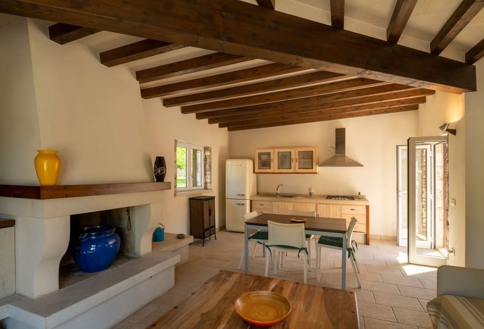 Romantic Apartment | Private kitchen | Fridge, cleaning supplies
