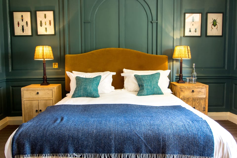 Egyptian cotton sheets, premium bedding, desk, laptop workspace