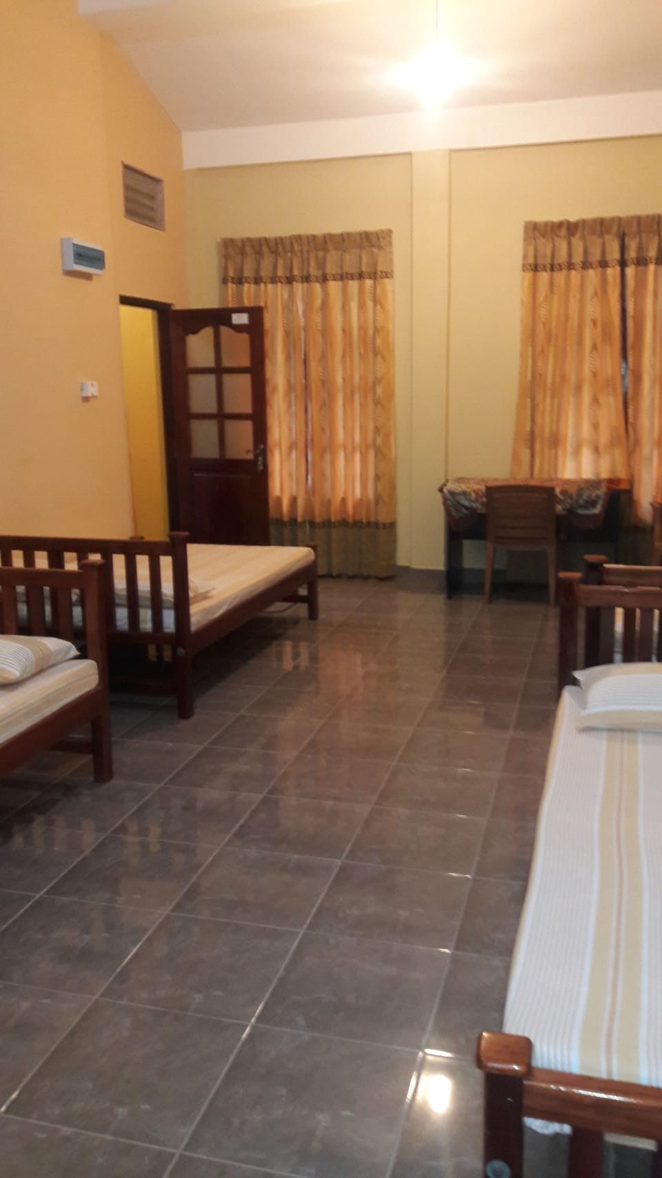 In-room safe, desk, soundproofing, free WiFi