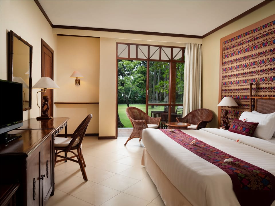 2 bedrooms, in-room safe, desk, soundproofing