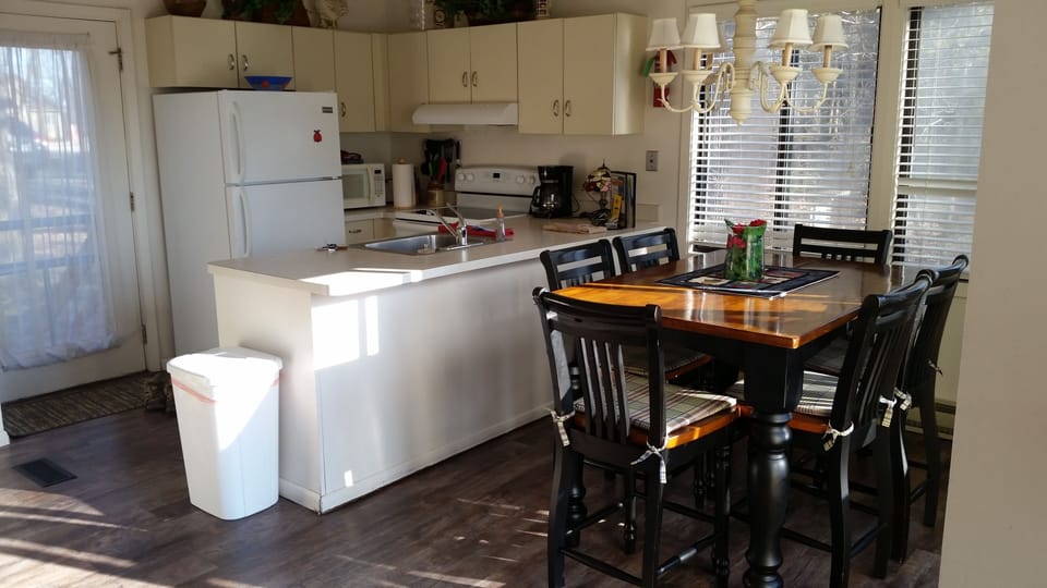 Fully equipped kitchen