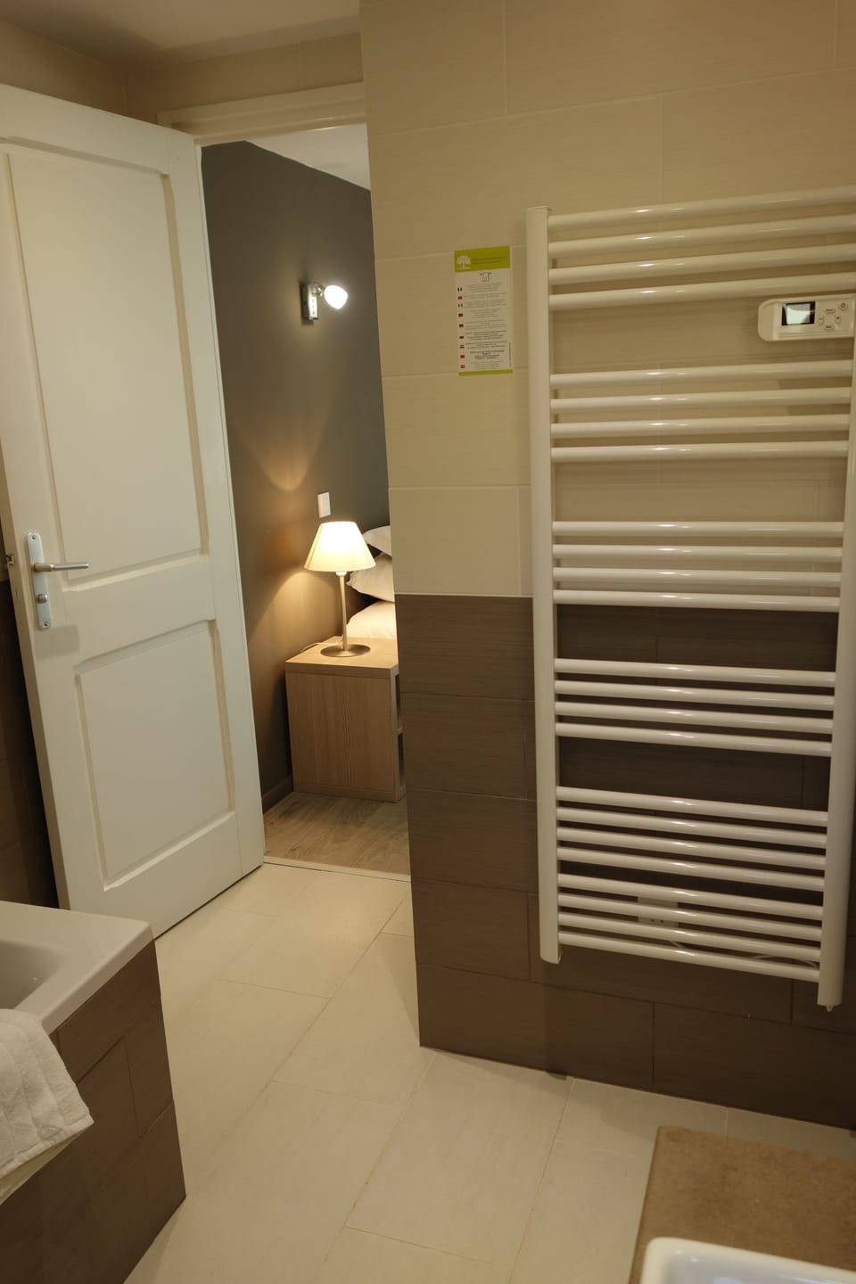Superior Double or Twin Room, Terrace | Bathroom amenities | Free toiletries, hair dryer, towels