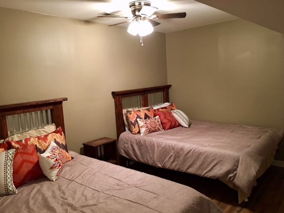 Lower level 
2 queen beds