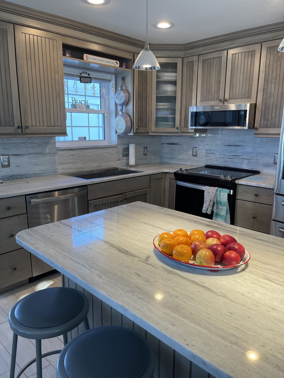 Fully stocked kitchen