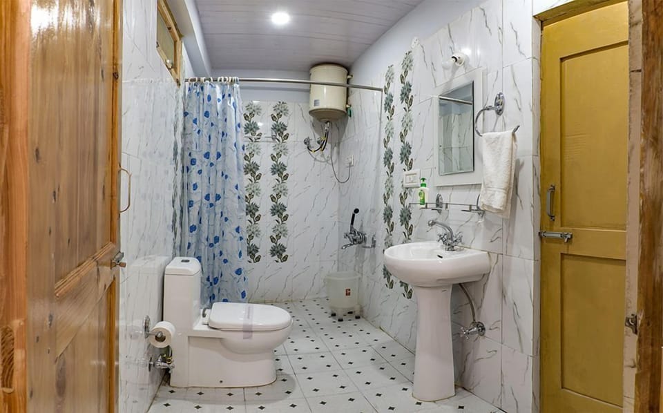 Cottage, 2 Bedrooms | Free WiFi, bed sheets