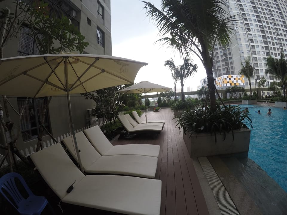 Sundeck