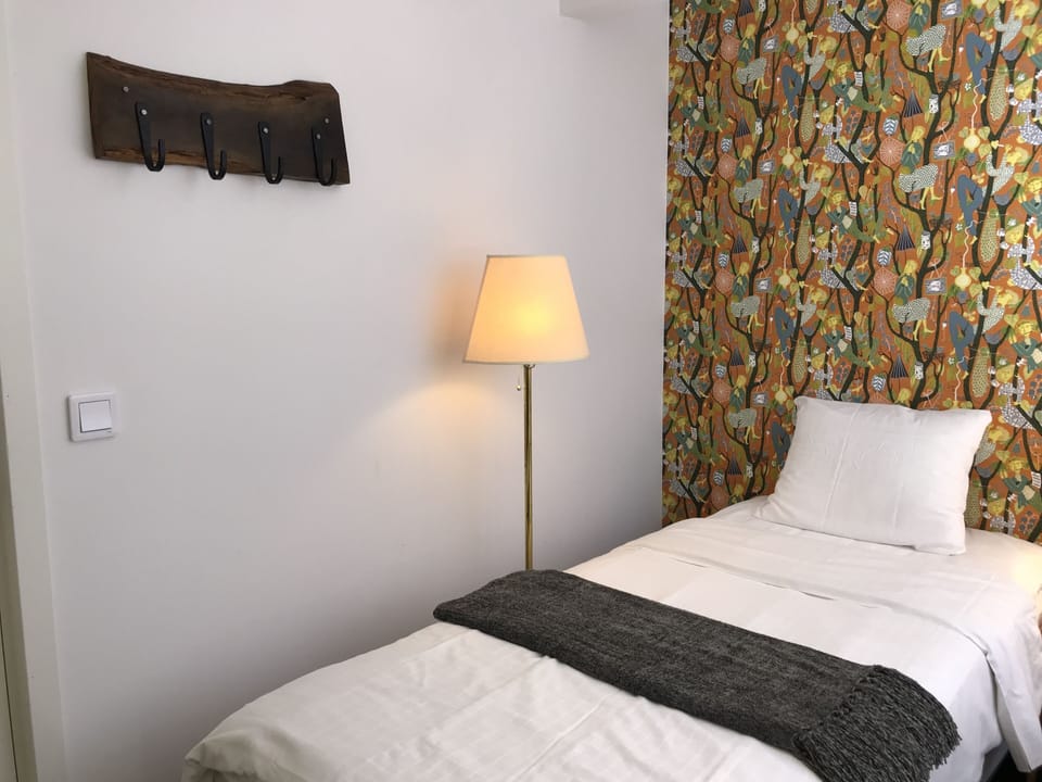 Classic Double Room | Soundproofing, iron/ironing board, bed sheets