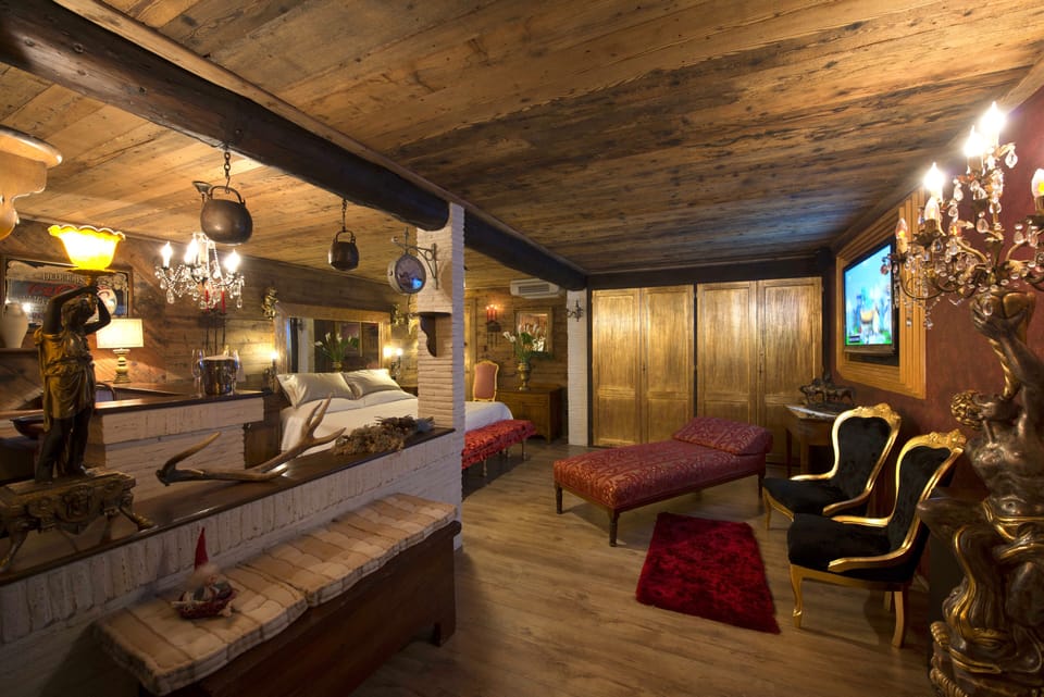 Romantic Suite, 1 Bedroom, Sauna, Ground Floor (Paradise) | Premium bedding, down comforters, memory foam beds, in-room safe