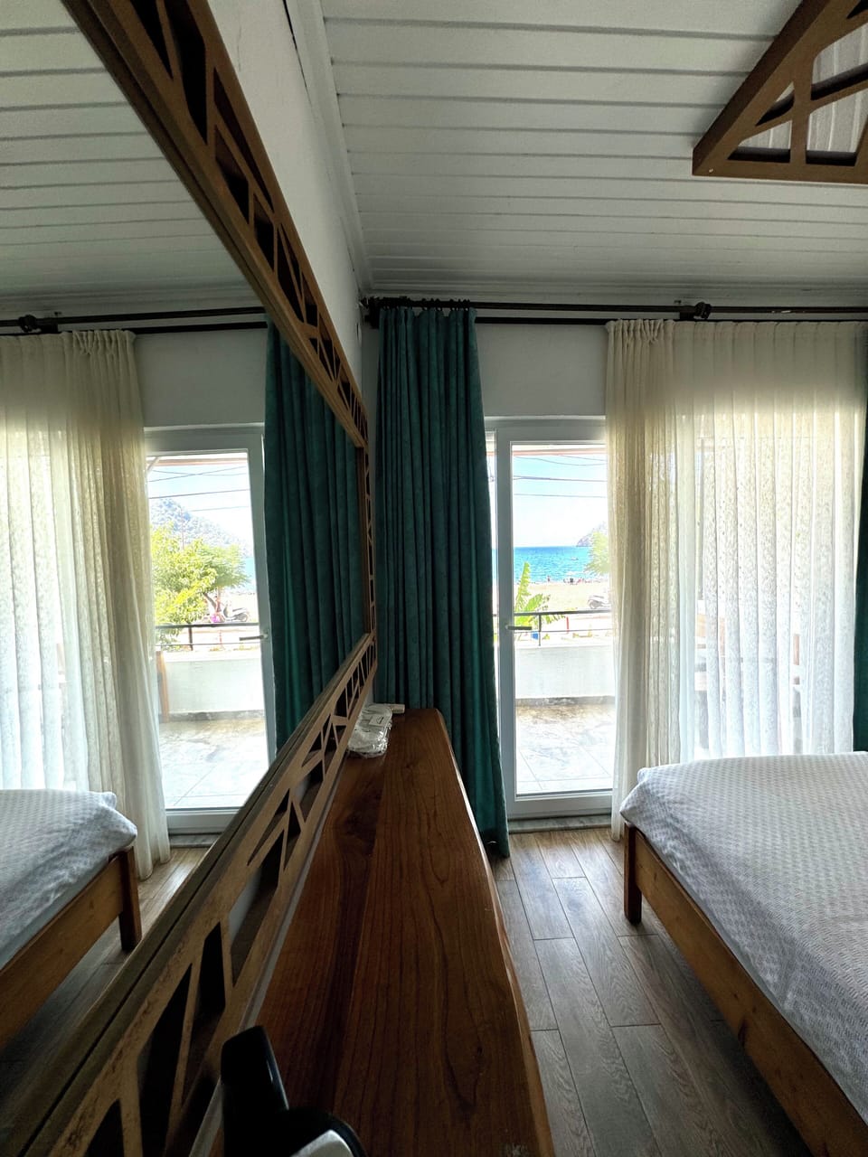 Standard Double Room | Desk, blackout drapes, free WiFi, bed sheets