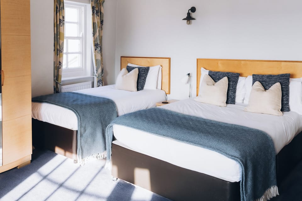 Superior Double or Twin Room, 1 Bedroom, Sea View | In-room safe, free WiFi, bed sheets