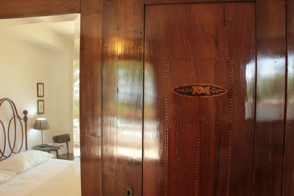 Quadruple Room | Minibar, desk, iron/ironing board, free WiFi