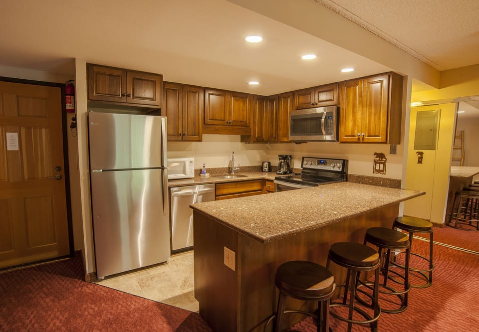 Premium Condo, Fireplace, Mountain View | In-room dining