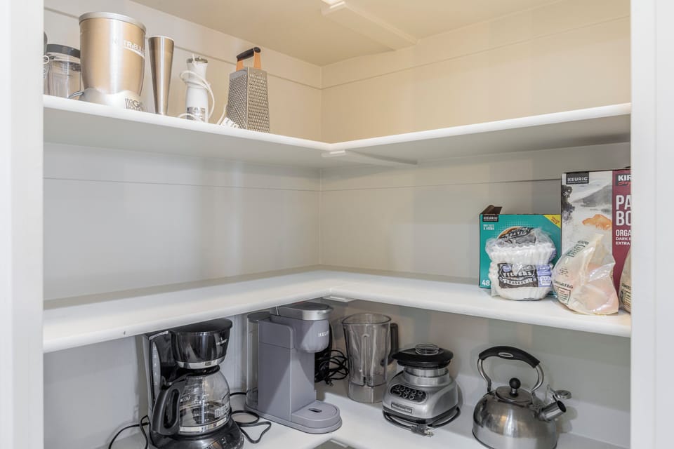 Kitchen Pantry